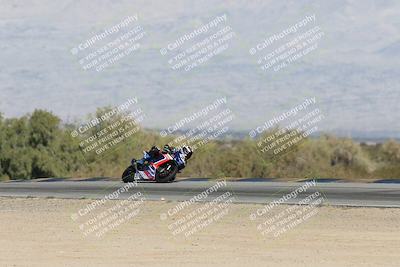 media/Dec-07-2025-CVMA (Sun) [[3e7d2de5dc]]/Race 8-Middleweight Shootout/